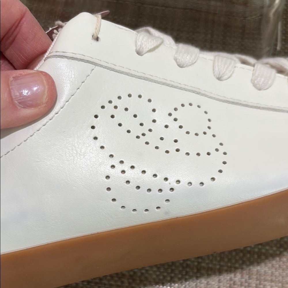NWT Sam & Libby White and Yellow Casual Sneakers with Gum Sole. Very stylish! - Picture 4 of 10